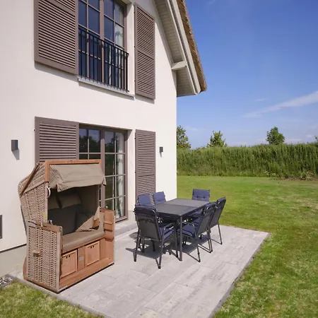 Reetland Am Premium Reetdachvilla Mit 3 Schlafzimmern, Sauna Und Kamin H13 *