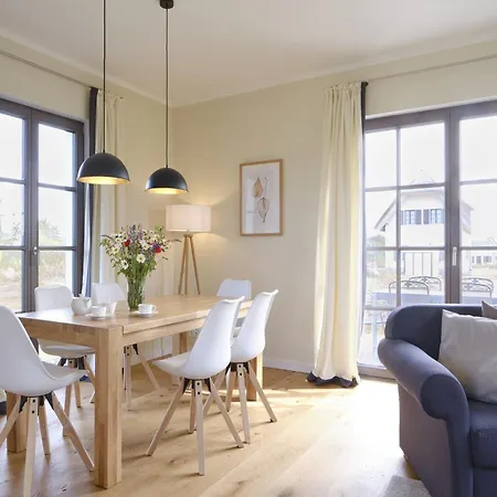 Reetland Am Premium Reetdachvilla Mit 3 Schlafzimmern, Sauna Und Kamin H13 Feriehus *