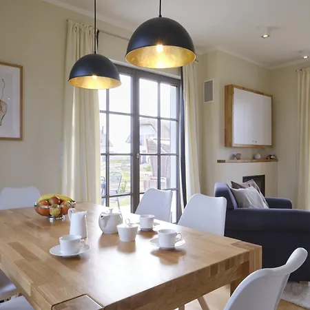 Reetland Am Premium Reetdachvilla Mit 3 Schlafzimmern, Sauna Und Kamin H13 Dranske