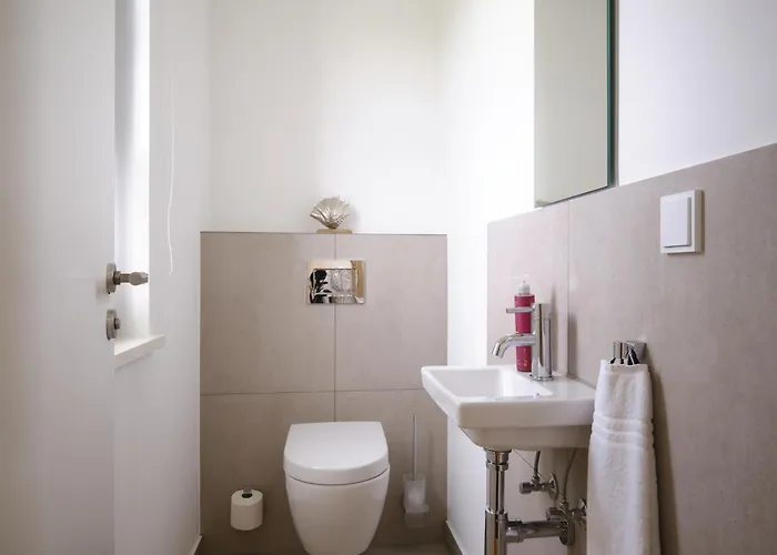 Reetland Am Premium Reetdachvilla Mit 3 Schlafzimmern, Sauna Und Kamin H13 펜션 *